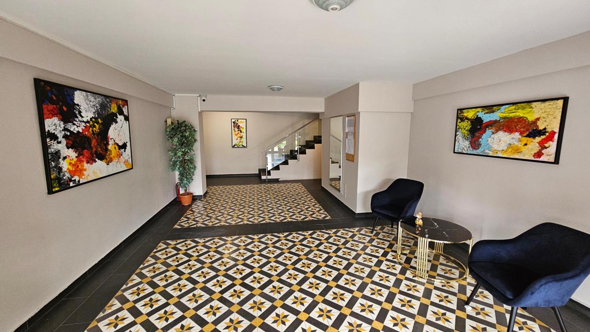 Airport Residence Otopeni Extérieur photo