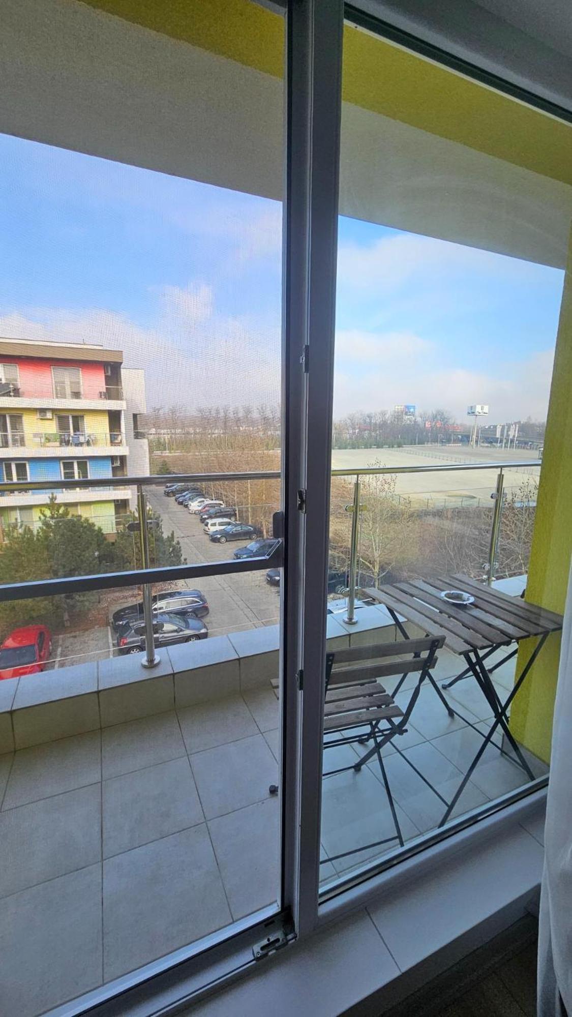 Airport Residence Otopeni Extérieur photo